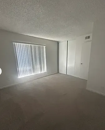 PLAZA DEL MONTE APARTMENTS — Photo 2