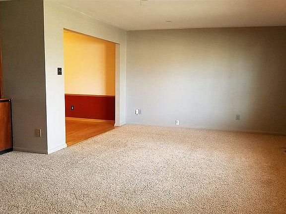 3rd image of 1304 Westover Dr