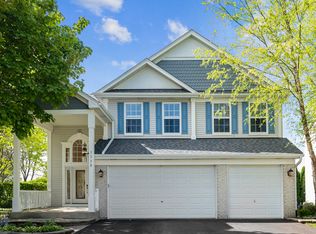 3118 Husking Peg Ln, Geneva, IL 60134