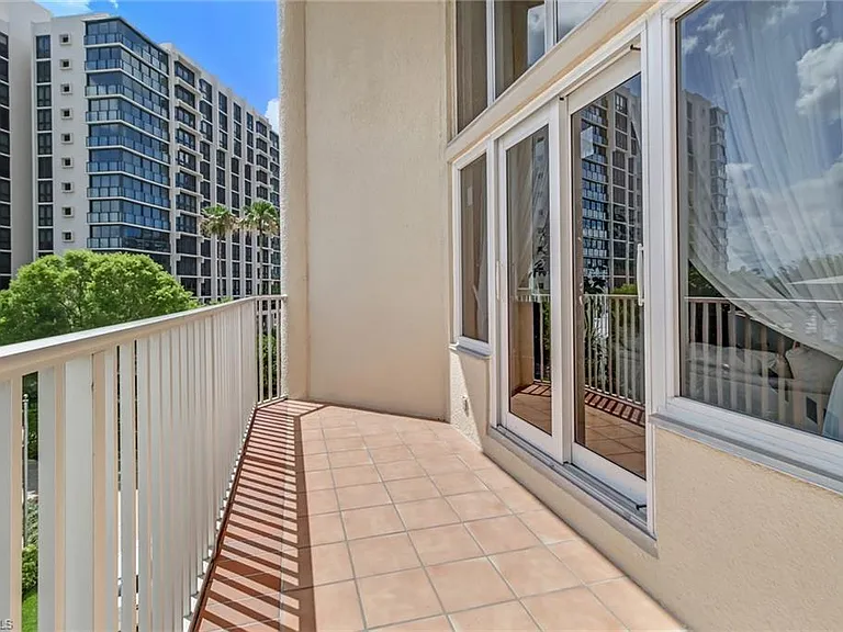 4041 Gulf Shore Blvd N #308 — Photo 7