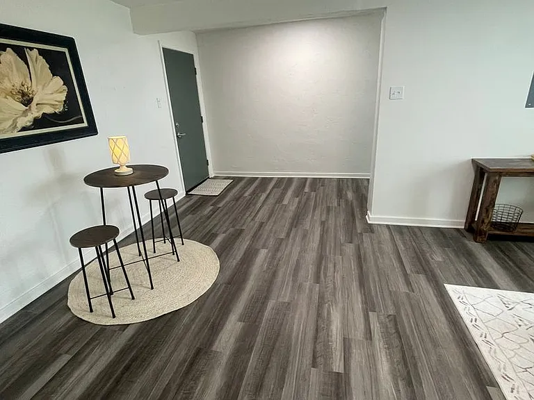 3310 Brownsville Rd — Photo 27