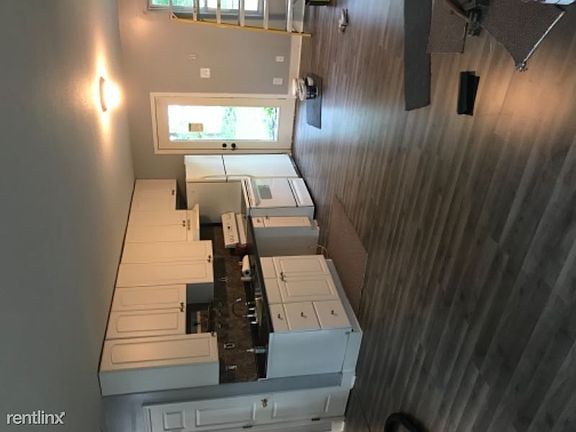 2nd image of 15307 White Ave