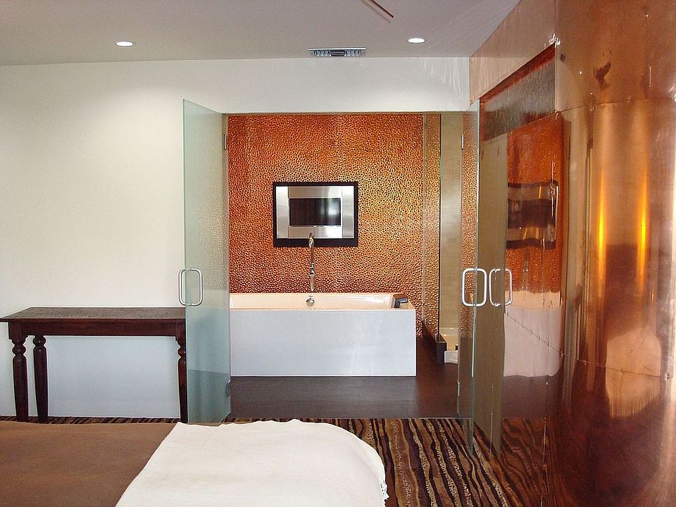 2nd image of 4075 Los Nietos Dr
