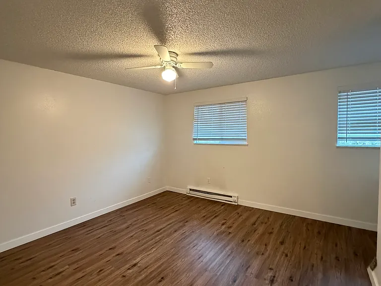 17205 SW Merlo Rd #3 — Photo 10