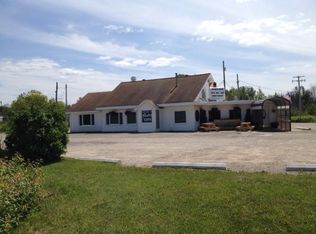 4141 Club Road, Indian River, MI 49749