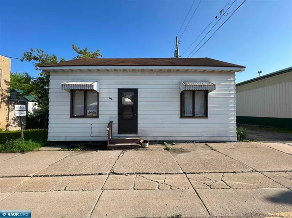 8884 Main St, Mountain Iron, MN 55768