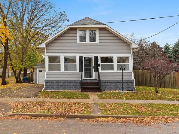 88 Lock St, Menasha, WI 54952
