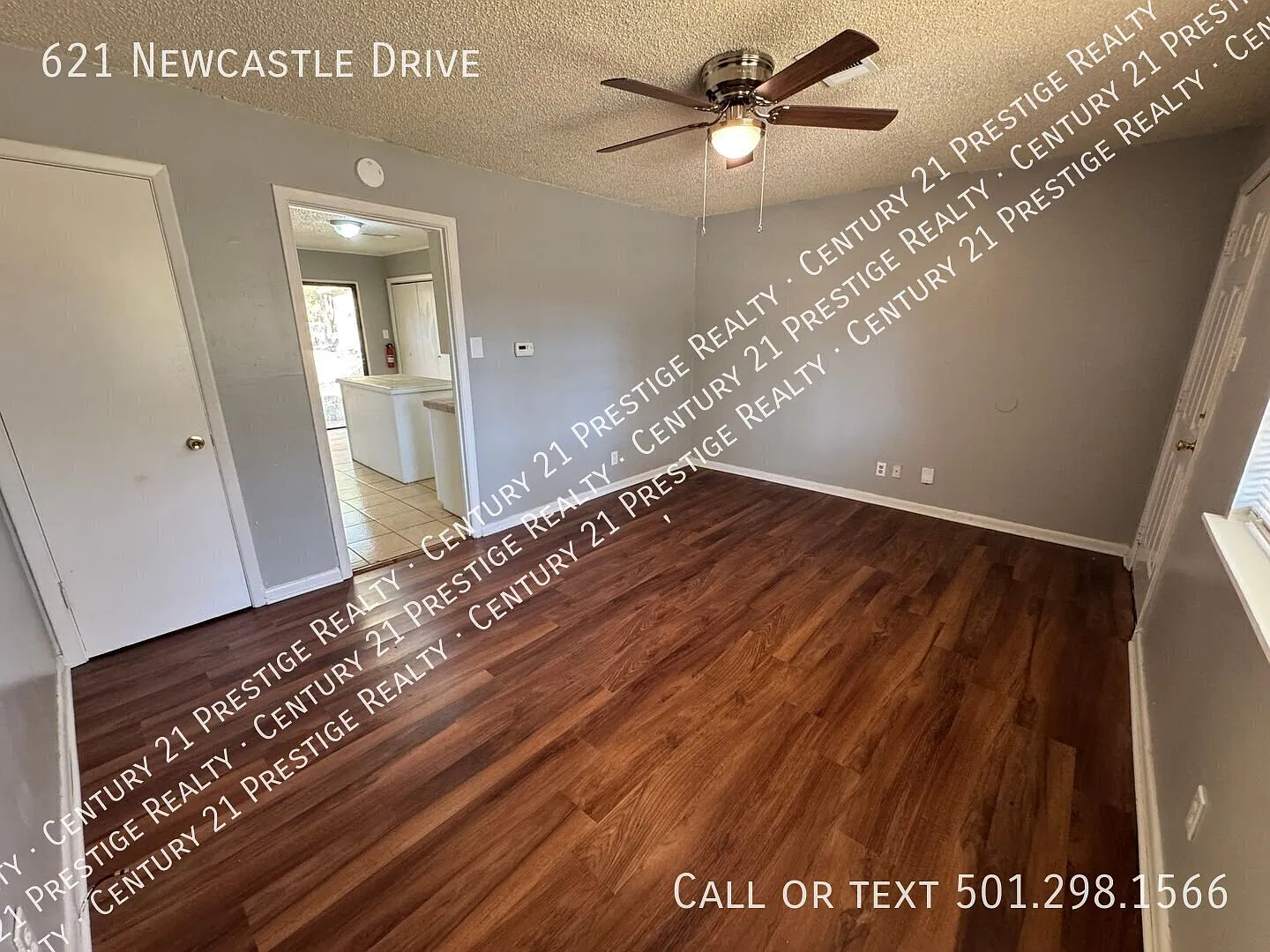 621 Newcastle Dr — Photo 3