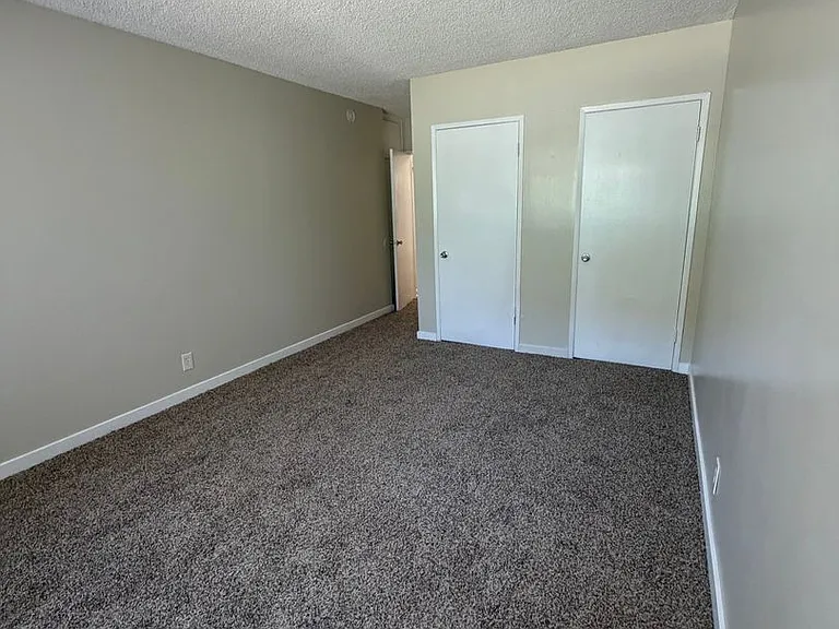 Stone Gate Apartments — Photo 47