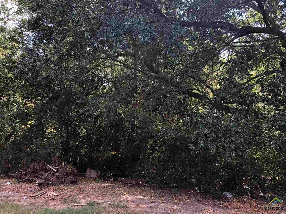 2nd image of 1306 W 31st St