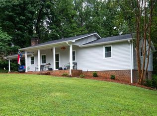 216 Brookwood Dr, Elkin, NC 28621