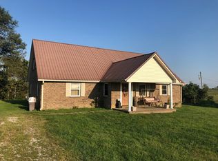 913 White Oak Rd, Owingsville, KY 40360
