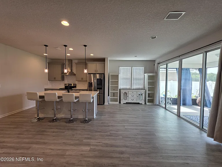 4537 Pine Ridge Pkwy — Photo 5
