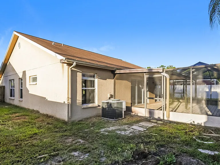 9726 Cypress Pond Ave — Photo 16