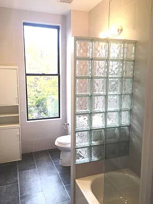 Rented by Jesse Evans, LREB | media 22