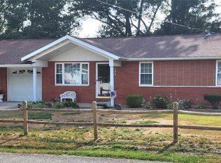 208 Ben St, Chester, IL 62233