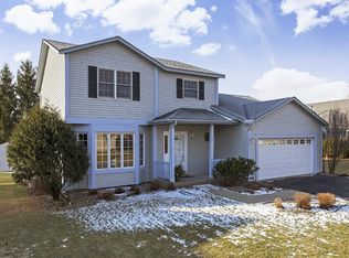 9947 82nd St S, Cottage Grove, MN 55016