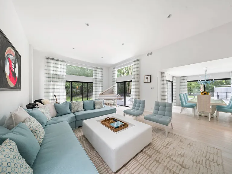 11 Glen Oak Ct — Photo 5