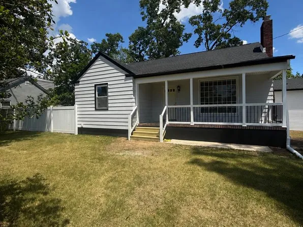 105 N 10th St, Millville, NJ 08332