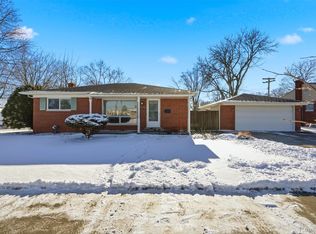 1436 Key West Dr, Troy, MI 48083