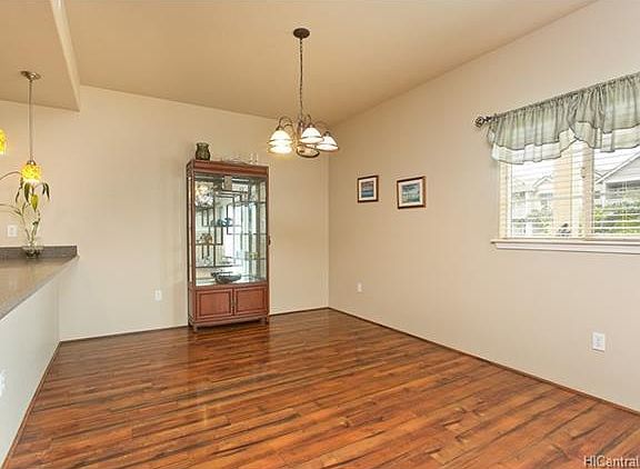 5th image of 1120 Kakala St APT 510