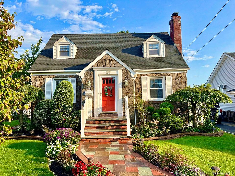 1st image of 199 Claxton Avenue