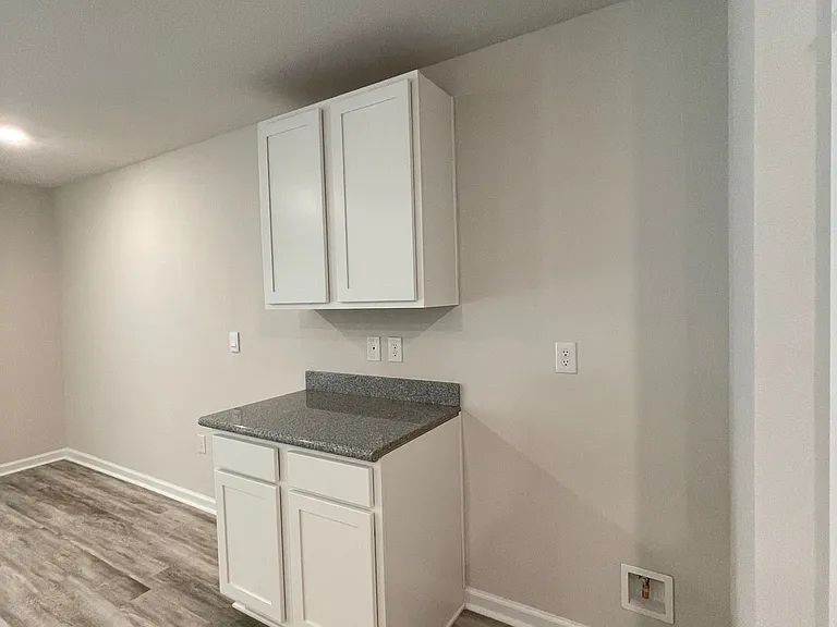 8661 Pathstone Blvd — Photo 38