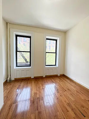 Rented by Avenues Real Estate | media 5