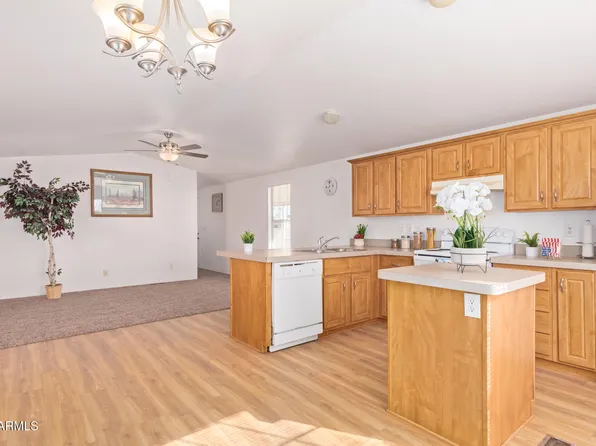 2600 E ALLRED Avenue #R82, Mesa, AZ 85204