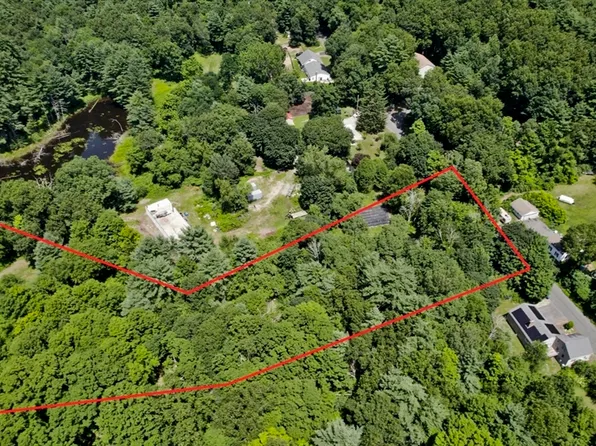 70 Summer St, Palmer, MA 01069