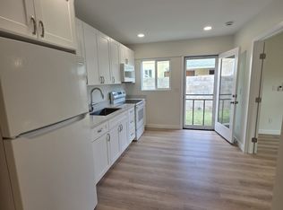 1043 Kainui Dr, Kailua, HI 96734