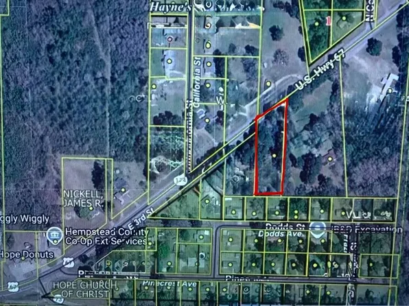 2013 E 3rd St, Hope, AR 71801