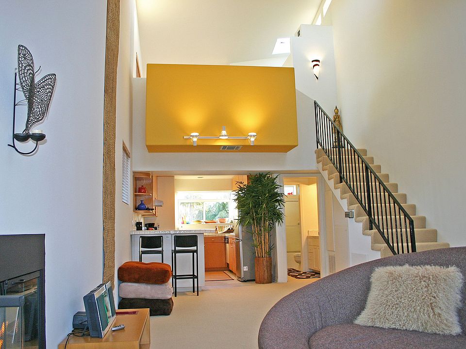 1st image of 2639 4th St #B