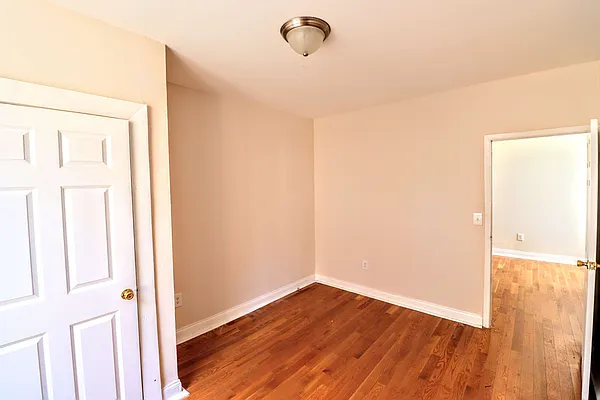 Rented by Abba Realty Associates INC | media 7