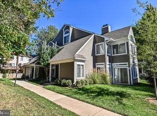 12204 Fort Buffalo Cir #529, Fairfax, VA 22033