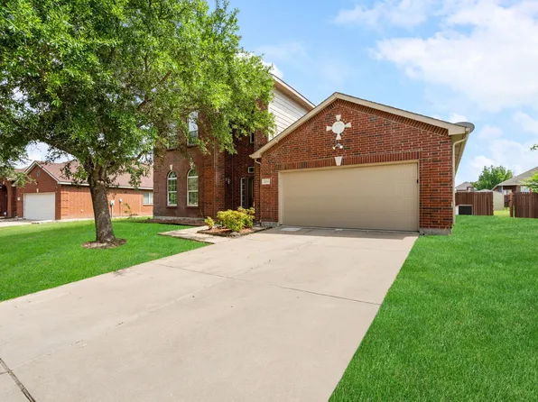 1738 Rock Ridge Dr, Cedar Hill, TX 75104