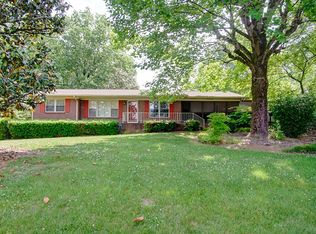 321 W Olive St, Chatsworth, GA 30705