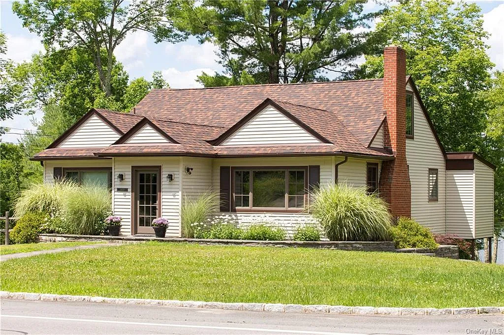 1427 Briscoe Rd photo 1