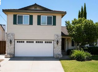 243 S Park Victoria Dr, Milpitas, CA 95035