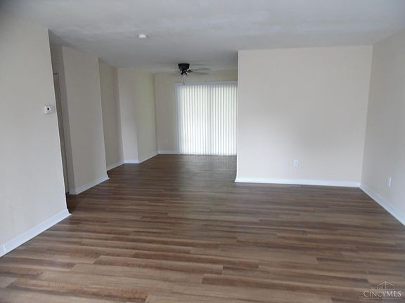 3rd image of 2946 Wheatfield Dr
