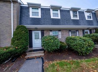 16 Fieldstone Dr, Londonderry, NH 03053