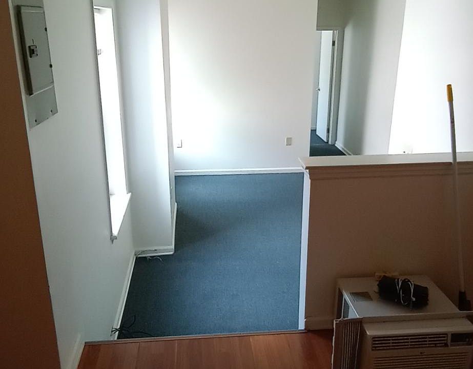 1st image of 419 N 41st St Floor 3