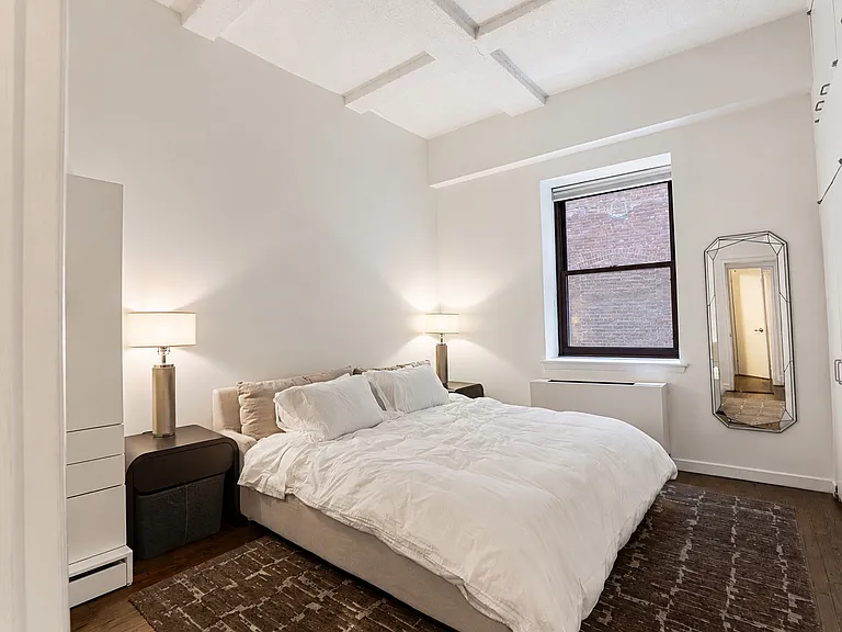 28 Old Fulton St #5H — Photo 7