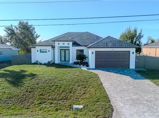 1820 SW 2nd St, Cape Coral, FL 33991
