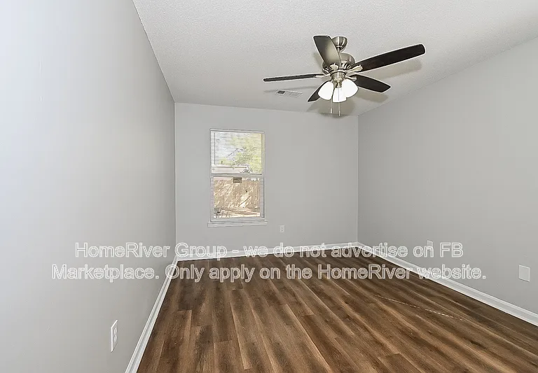 3120 Edenshire Ln — Photo 9