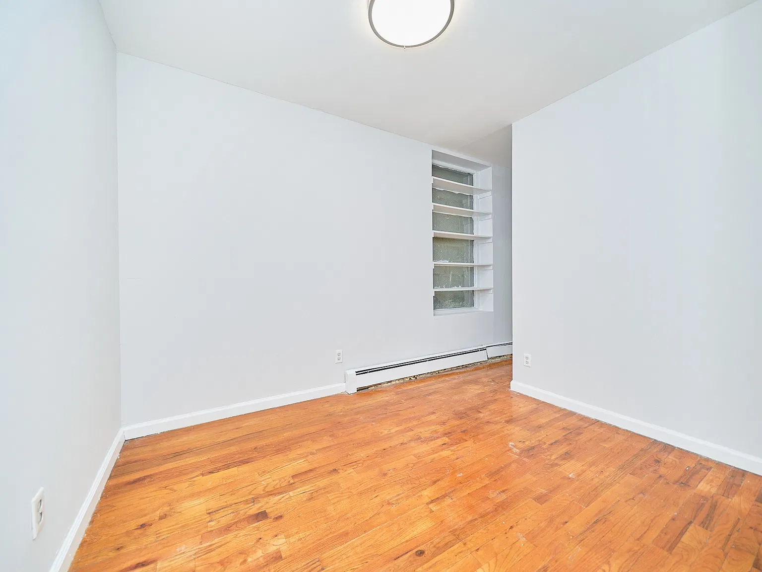 514 West 48th Street — Photo 4