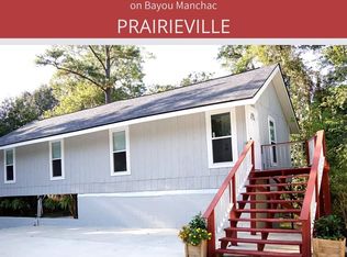 38456 Camp Dr, Prairieville, LA 70769