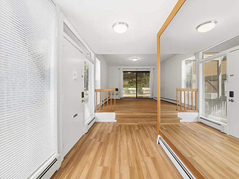 104 Ogden Ave #104 — Photo 6