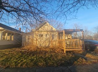 1344 Maple Ave, Terre Haute, IN 47804