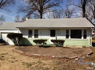 7113 Willow Ln, Hazelwood, MO 63042